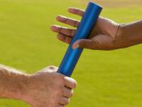 IM电竞注册-阿克一夫当关，哥伦比亚对阵西班牙，他如何用完美发挥定义防守艺术