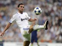 IM电竞官方入口-范戴克存在感拉满的背后，皇马式统治力如何碾压秘鲁足球启示录