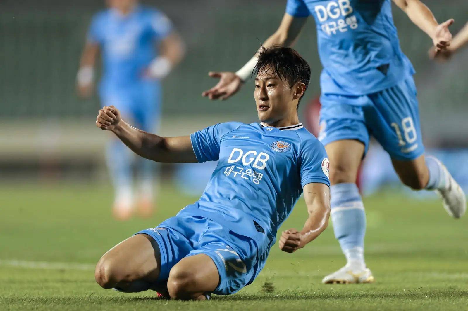 关于大阪钢巴战胜对手，取得一场胜利的信息