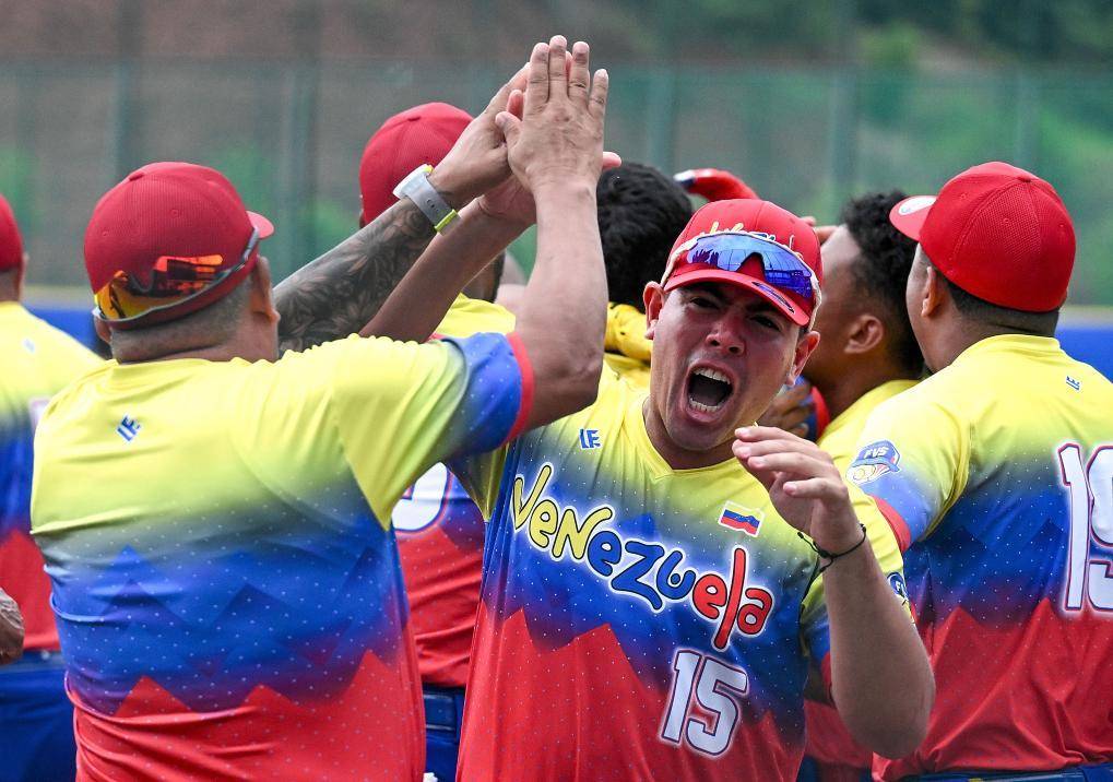 委内瑞拉队在关键战斗中击败对手，夺得晋级资格的简单介绍