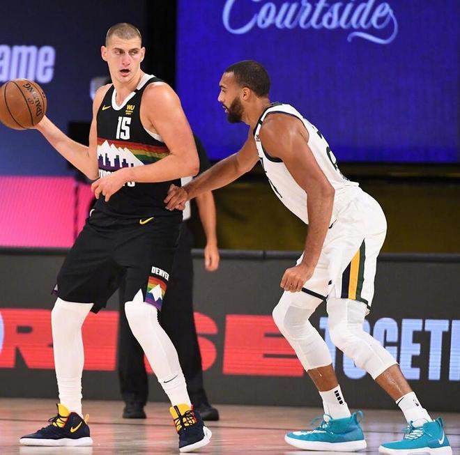 北京队力克火箭，米切尔刷新纪录