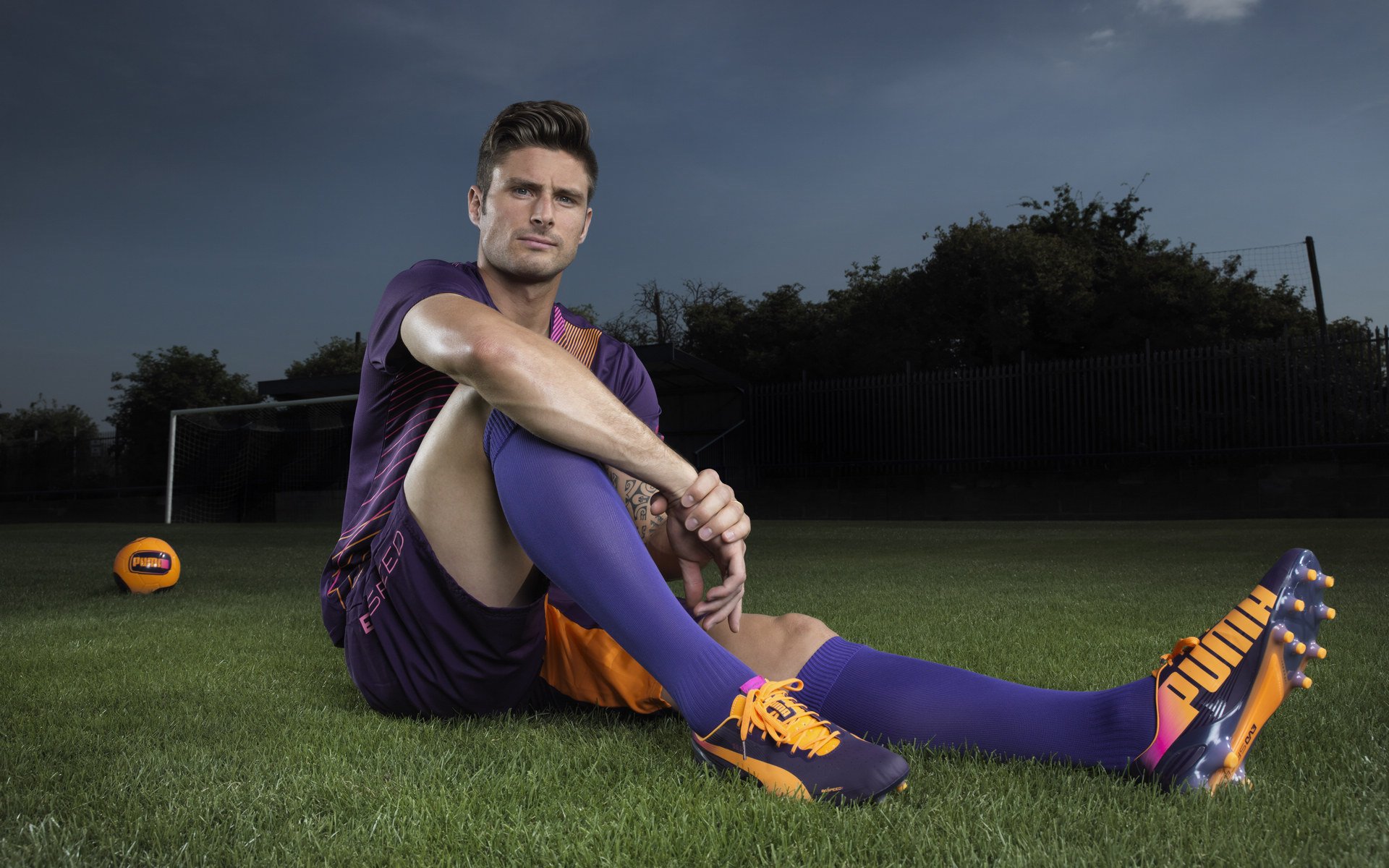 克瓦拉茨赫利亚,卡塔尔vs几内亚的攻防转换之魂,唯一性如何定义胜负天平?